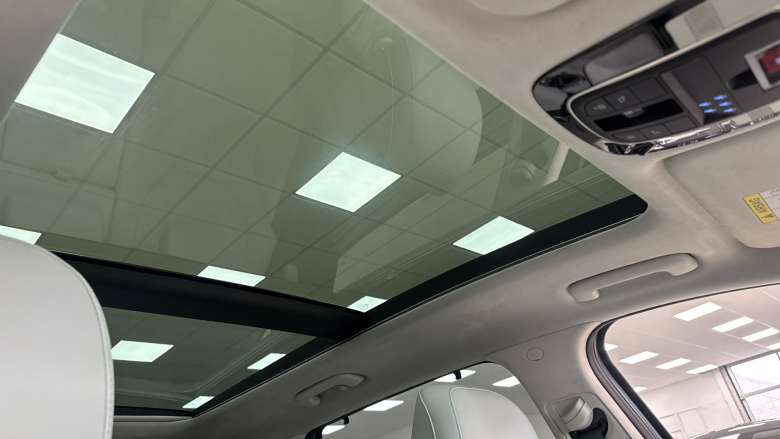 Hyundai SANTA FE 1.6 TGDi Plug-in Hybrid Ultimate 5dr 4WD Auto Estate